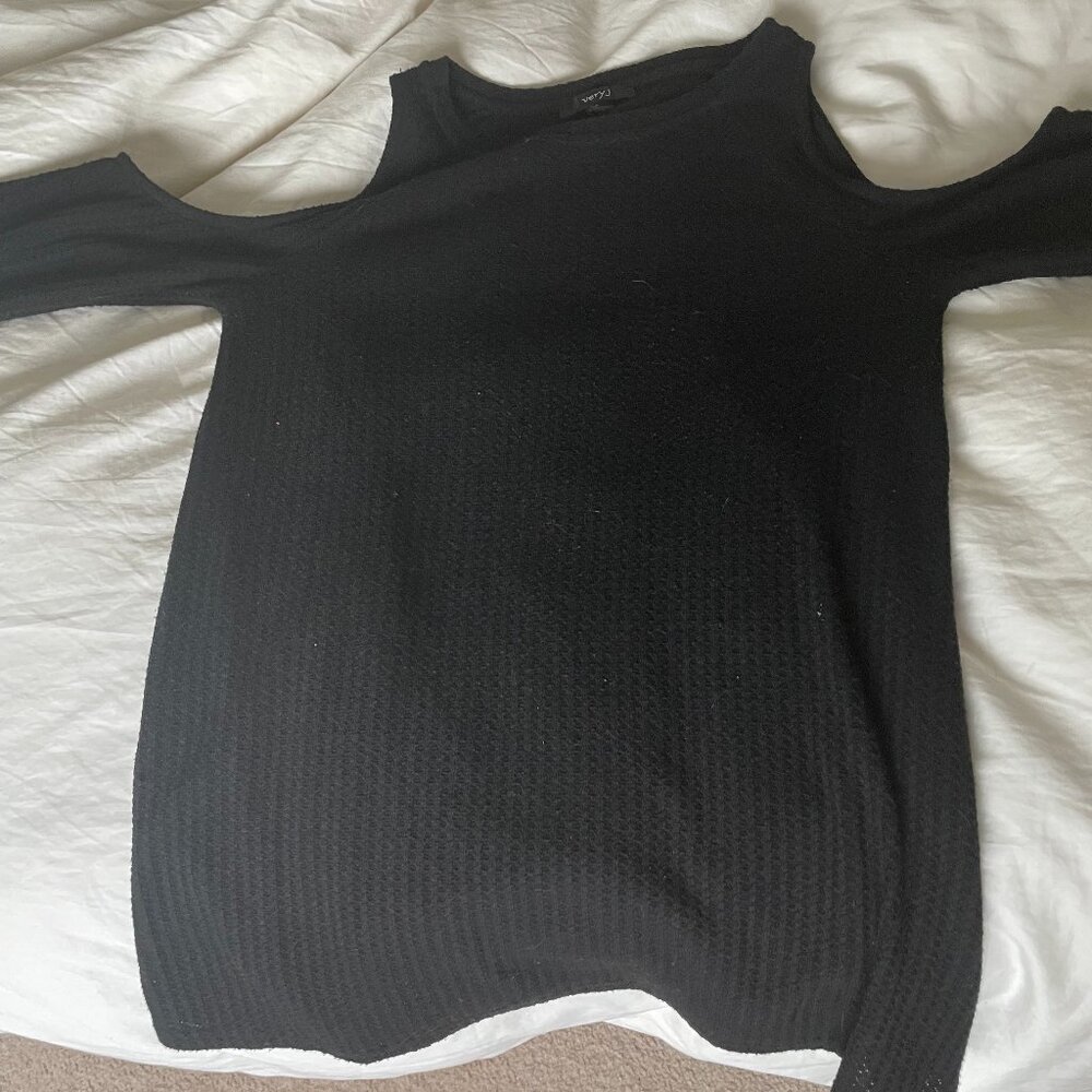 Black cold shoulder tunic